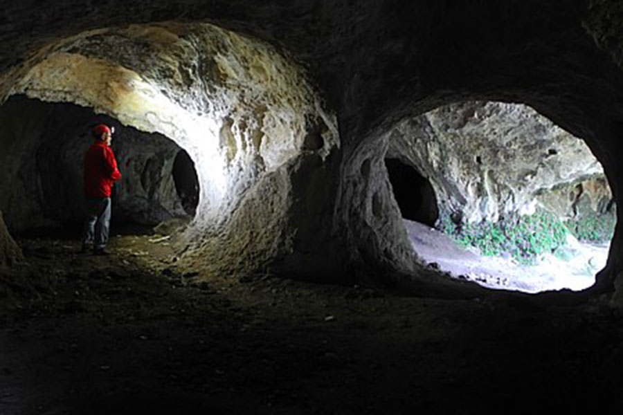 War Cave and Rampart Cave in Lumignano