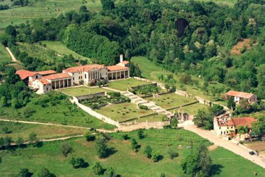 Villa Piovene in Toara
